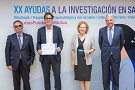 El Dr. Joaquín Arribas rep un dels 6 ajuts atorgats per la Fundació Mutua Madrileña a centres catalans